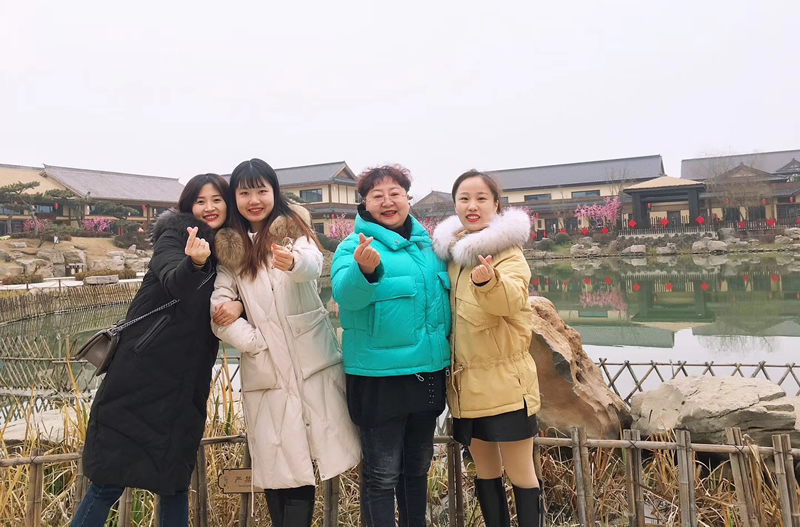 �����(li��n)늚��ؽM��ȫ�w�T�����(hu��)