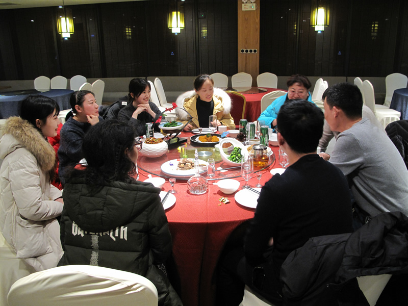 �����(li��n)늚��ؽM��ȫ�w�T�����(hu��)