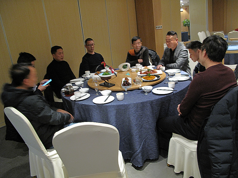 �����(li��n)늚��ؽM��ȫ�w�T�����(hu��)