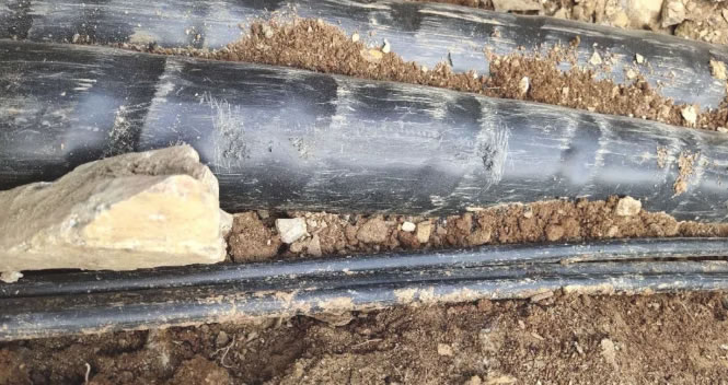 �C(j��)е�p��